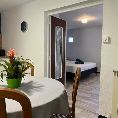 Appartement Casa Castor - T2 Avec Jardin - Stationnement Gratuit *